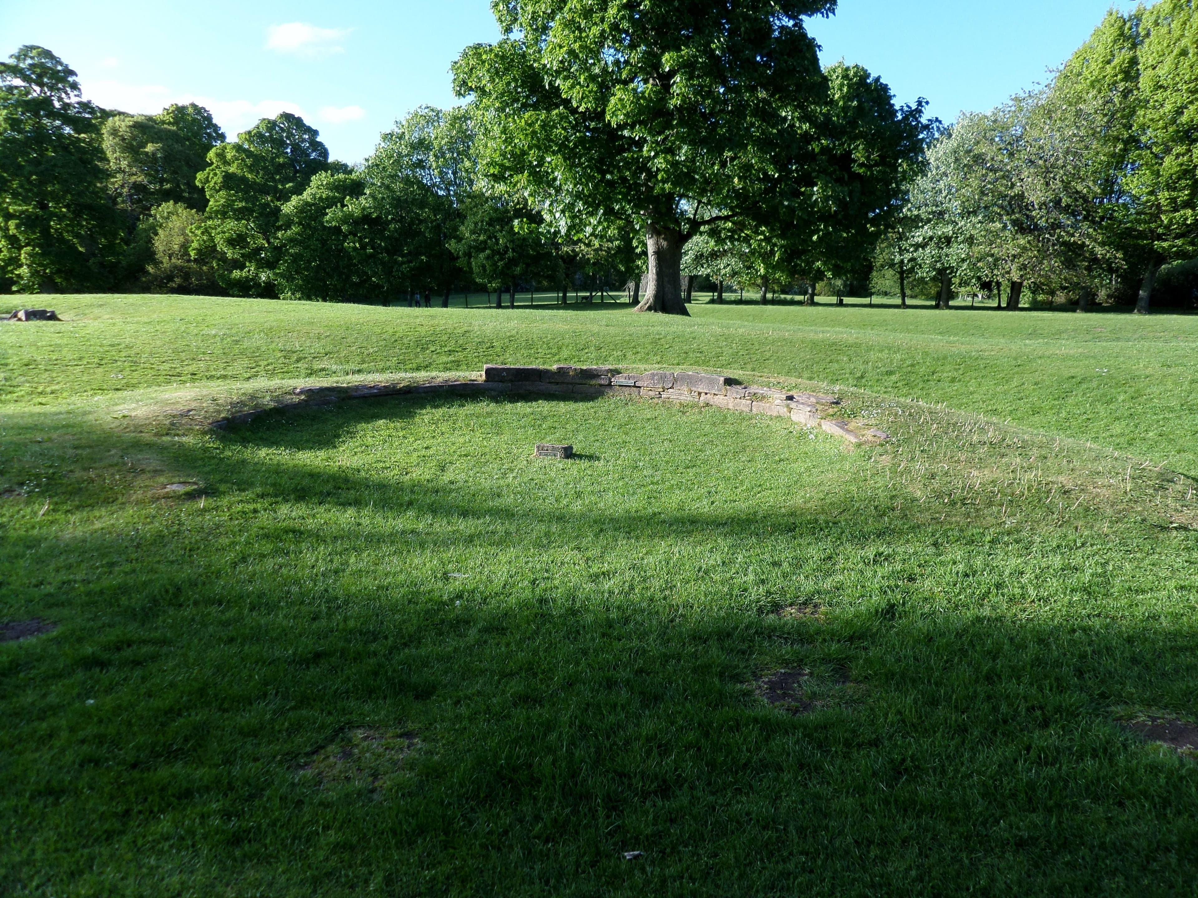 Bothwell Castle, old castle ruins, Uddingston, South Lanarkshire, Scotland. A section that was never completed.