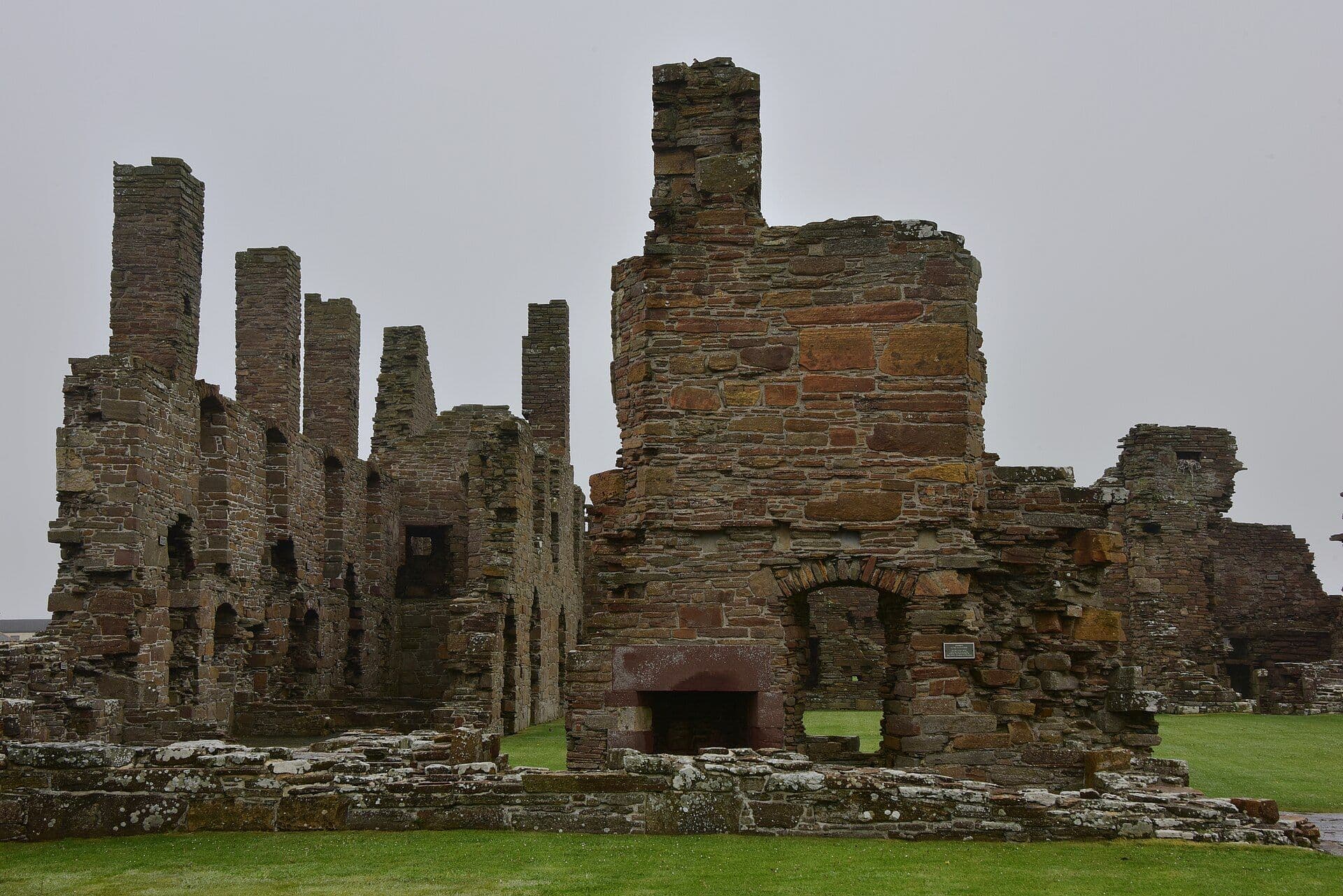 Earl's Palace, Birsay, Orkney — A 16th-century palace built by an illegitimate son of King James V.