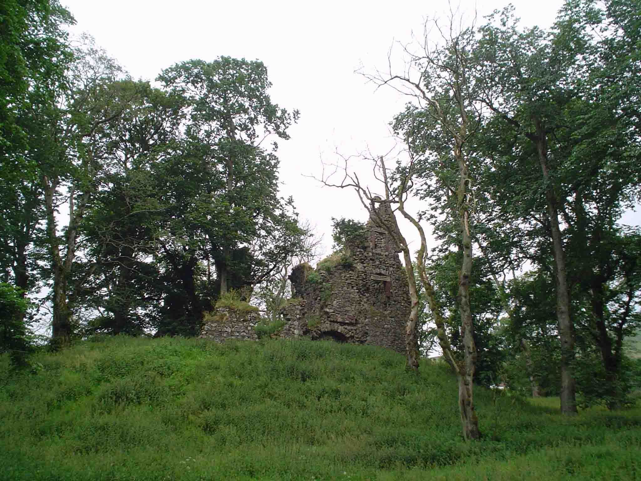 Crawford Castle, South Lanarkshire — terrorford taken myself crawford castle Terrorford 21:42, 2 October 2006 (UTC)