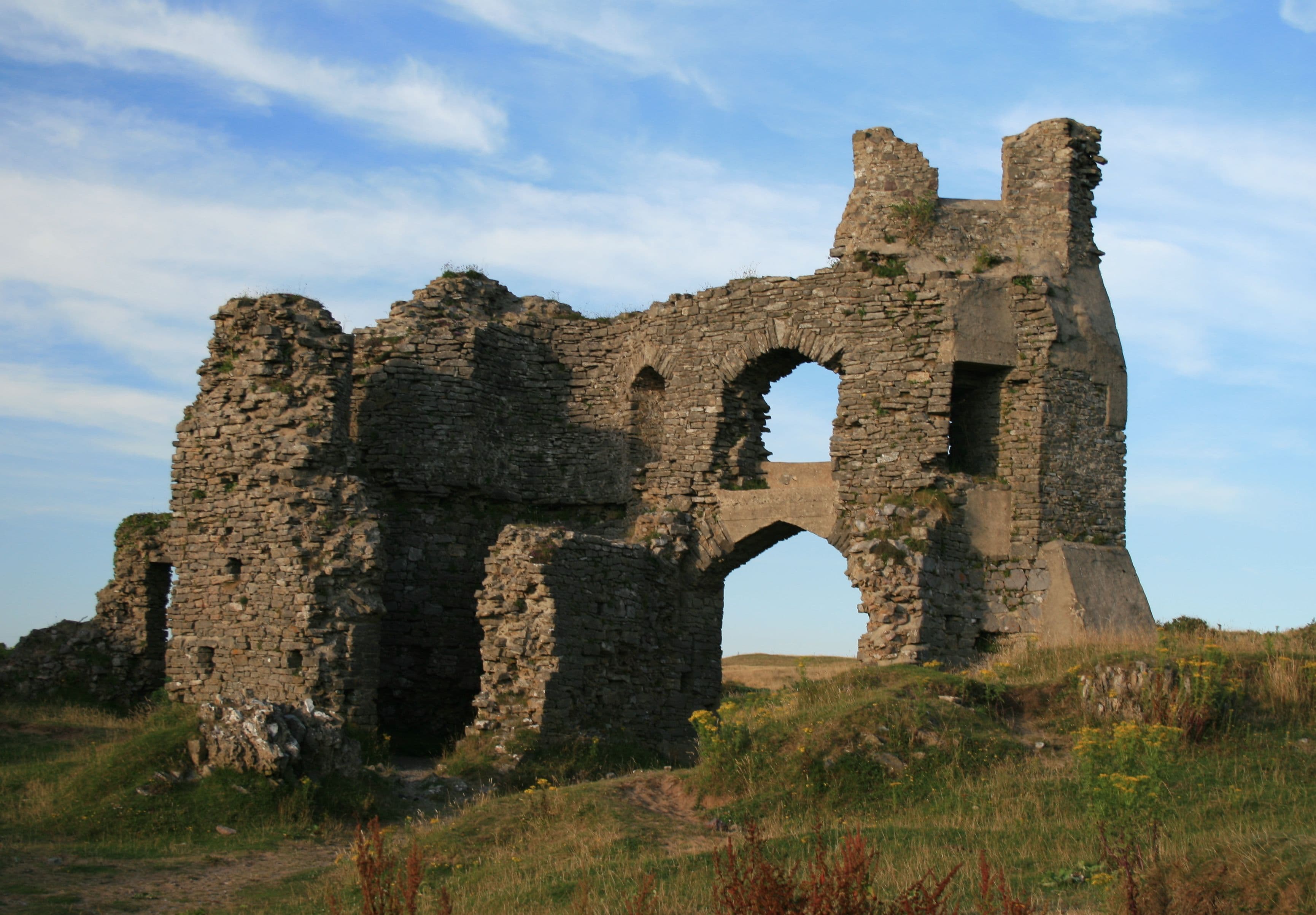 Pennard Castle, Swansea