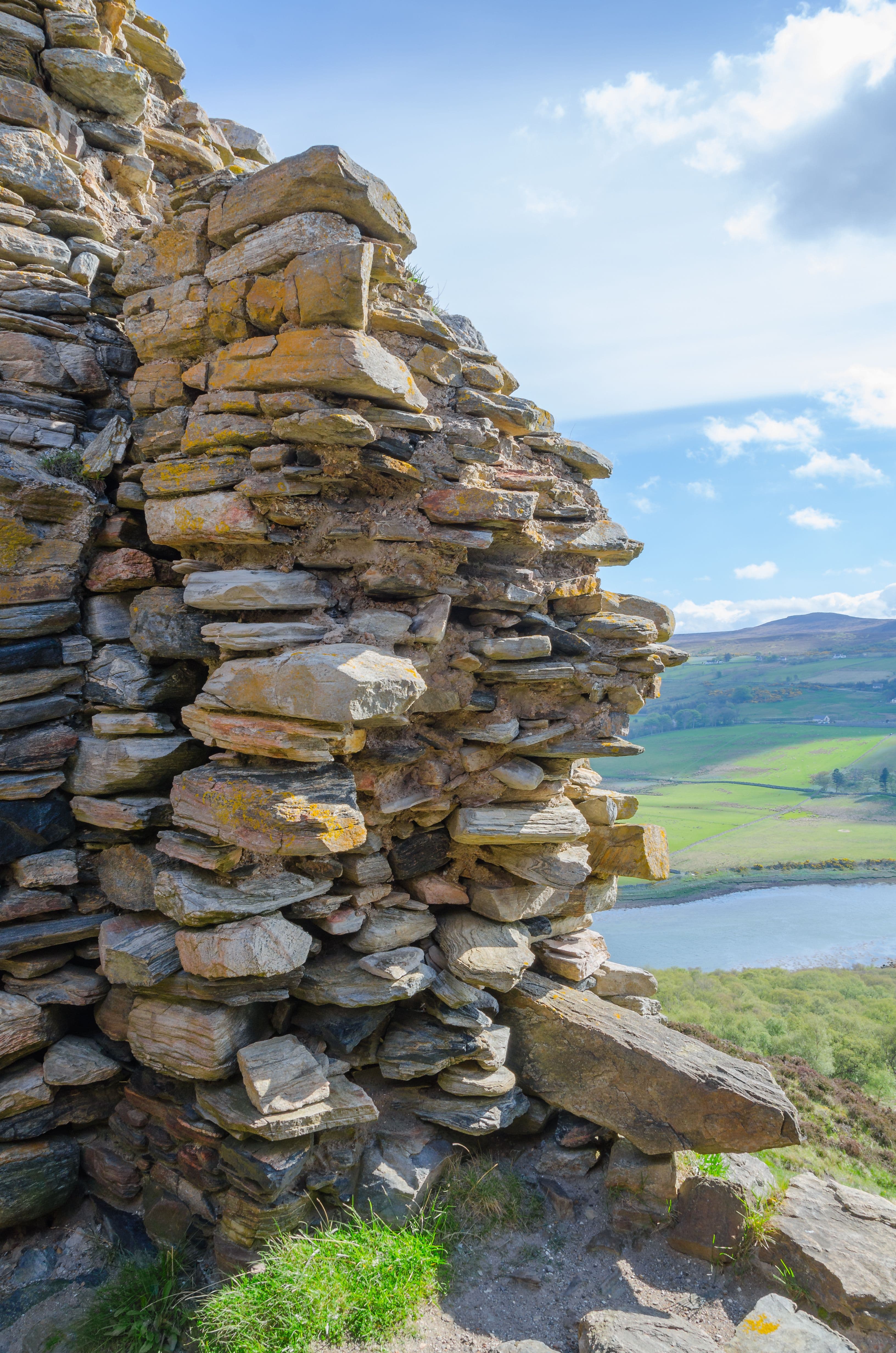 Varrich Castle, Highland — Walls of Castle Varrich near Tongue, Highland, Scotland