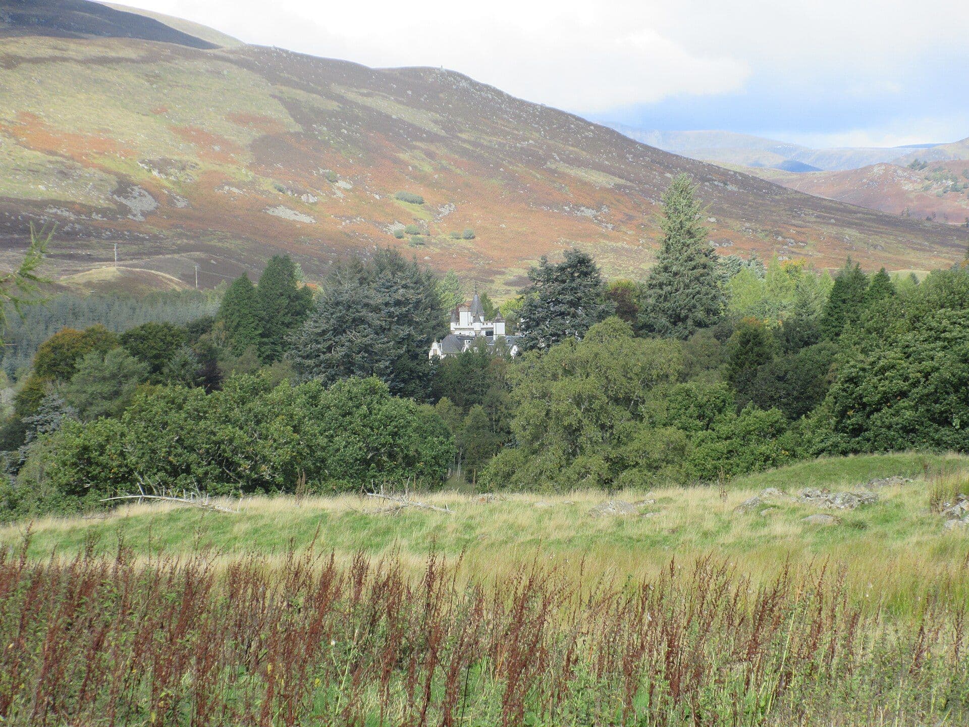 Dalnaglar Castle, Perth and Kinross