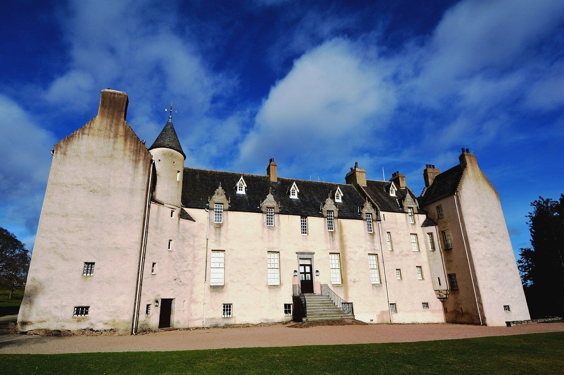 Drum Castle, Aberdeenshire — This is a photo of listed building number