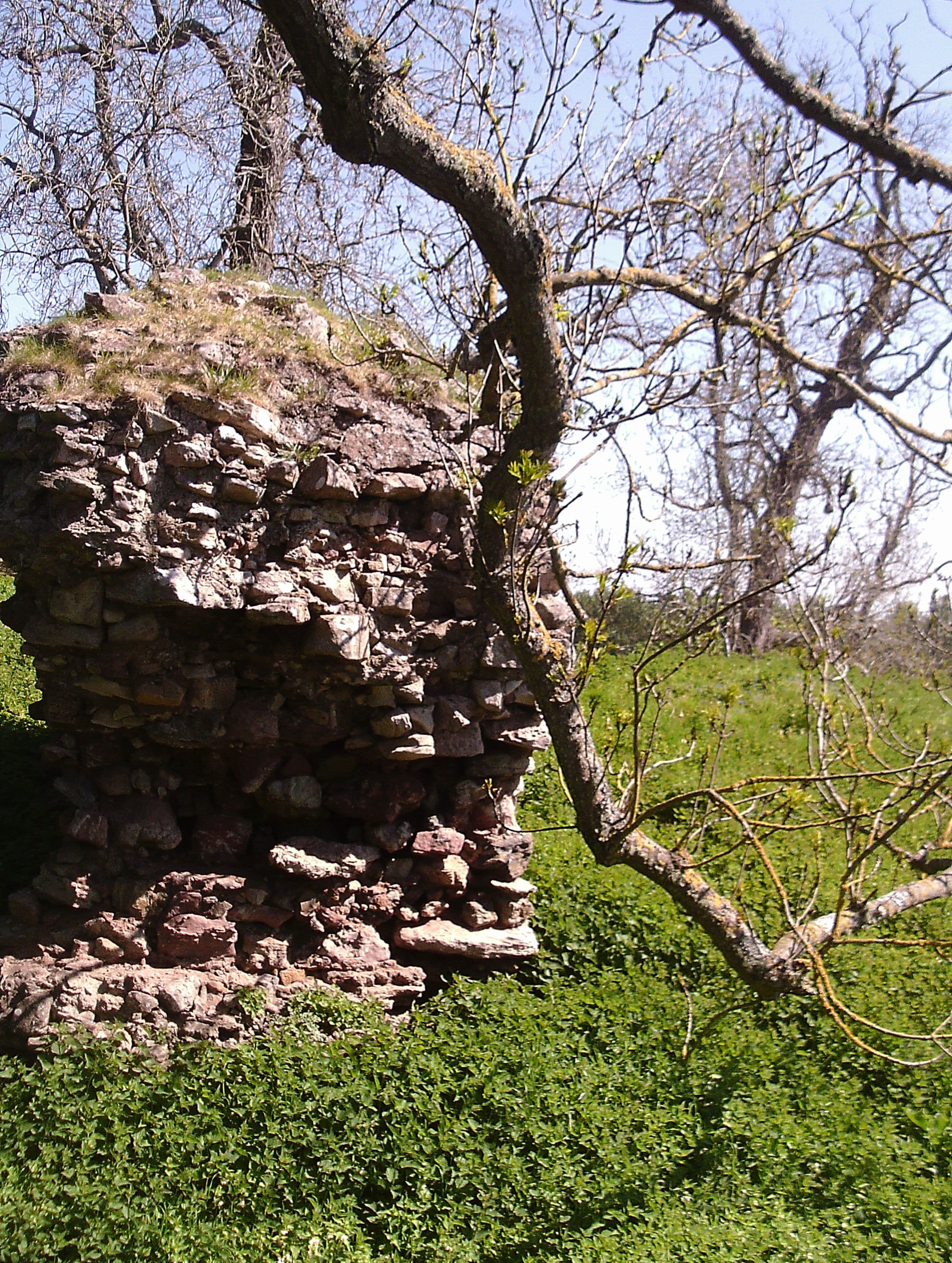 Roxburgh Castle, the Scottish Borders — Remains of a postern at Roxburgh Castle, Kelso